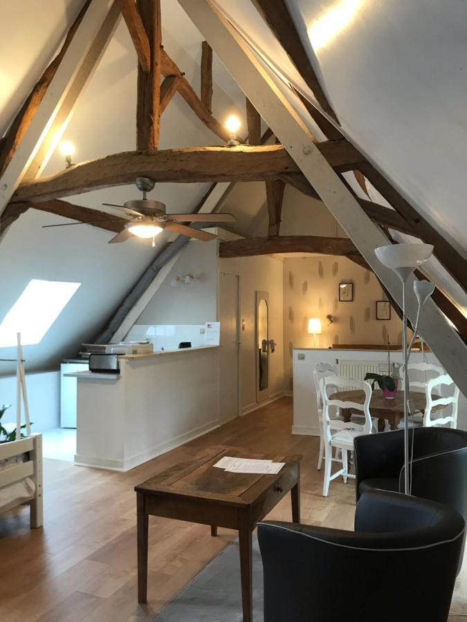 La Balastiere Beaumont-en-Veron Bagian luar foto